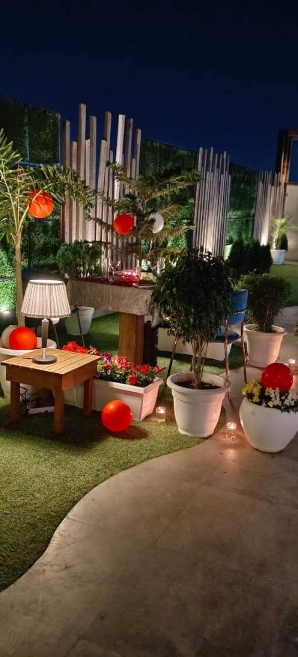 Hotel Prime Land Waranasi Zewnętrze zdjęcie